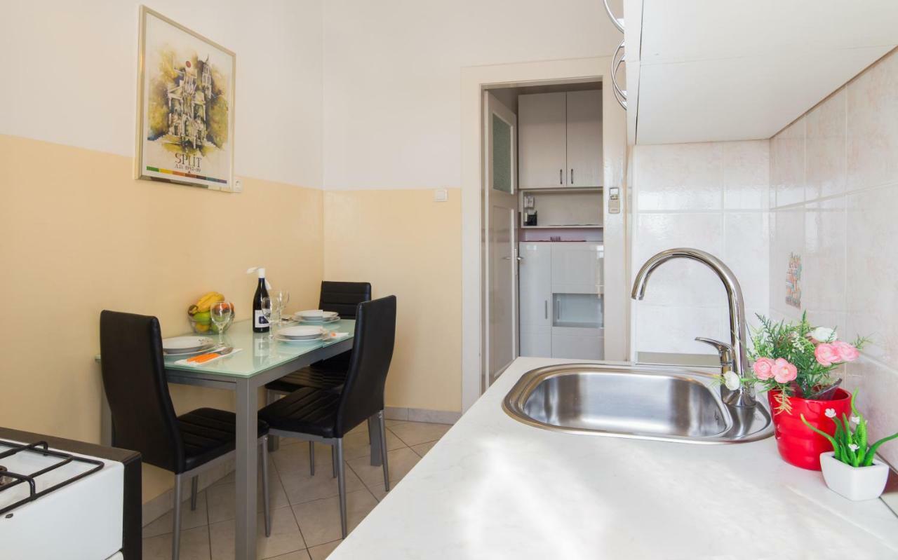 King'S View Apartment Split Extérieur photo