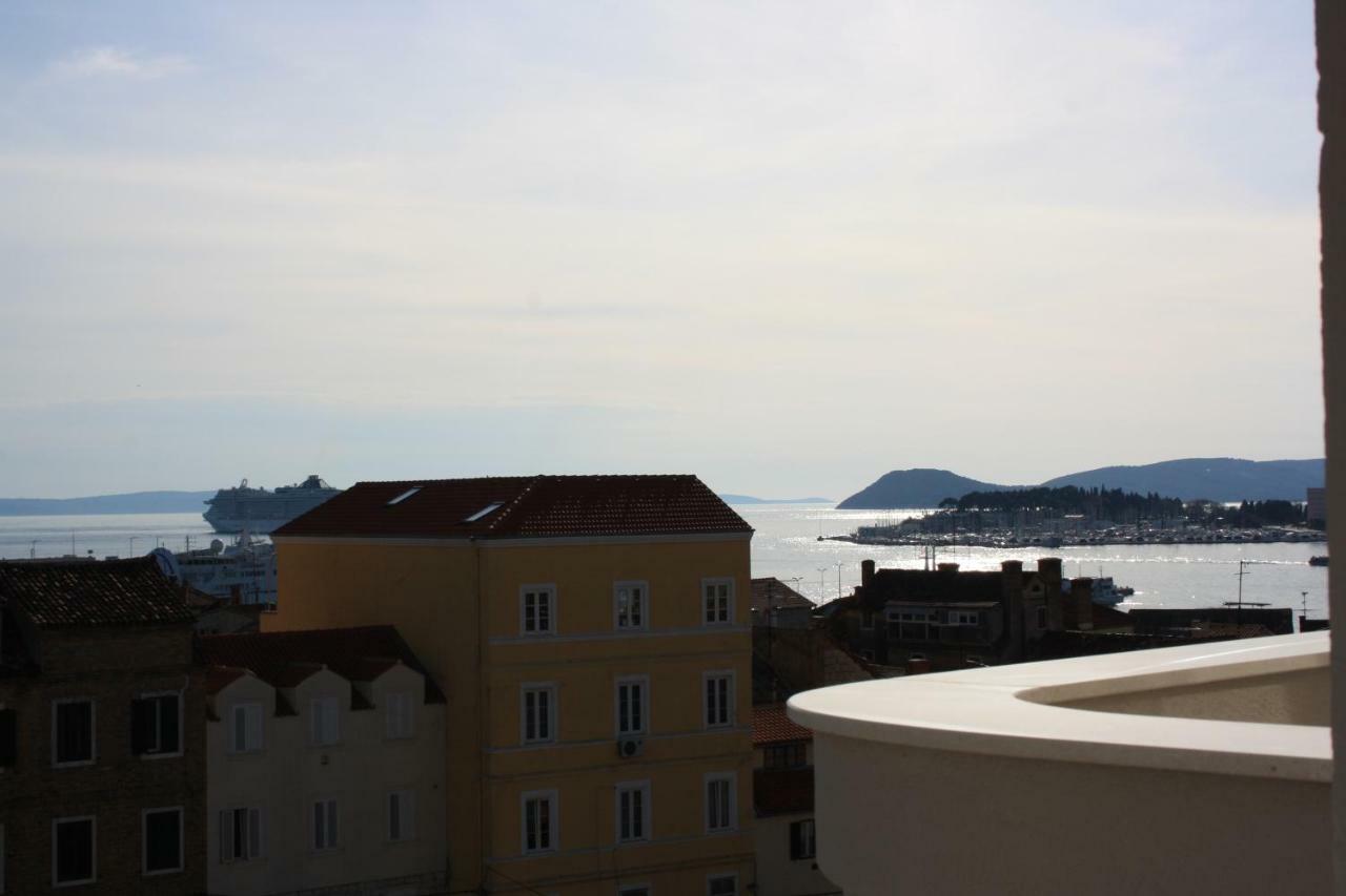 King'S View Apartment Split Extérieur photo